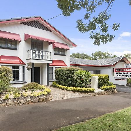 טוומבה Whiteoaks Motel & Lodges מראה חיצוני תמונה